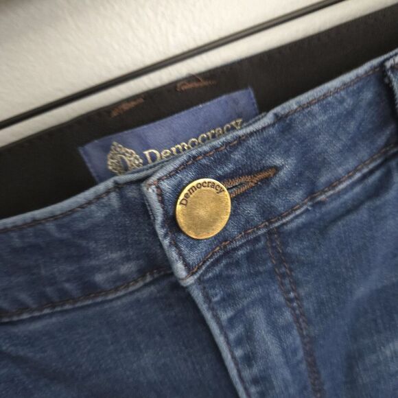 Democracy Jeans Size 16 Ab Technology Skinny Distressed Mid Rise Medium Wash - Picture 3 of 9